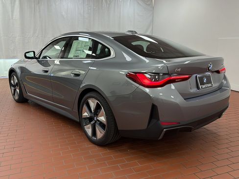 Used 2026 BMW i4 xDrive40i w/ Premium Package AWD/4WD image 3