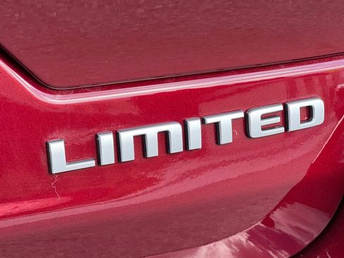 New 2025 Jeep Grand Cherokee Limited image 27