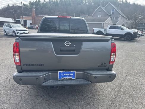 Used 2018 Nissan Frontier SV w/ Value Truck Package image 7