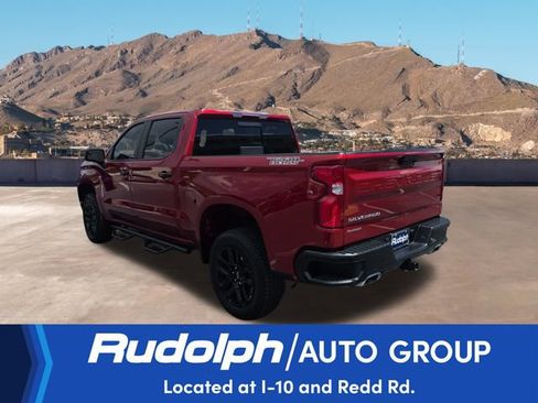 Used 2025 Chevrolet Silverado 1500 LT Trail Boss w/ Convenience Package II AWD/4WD image 3