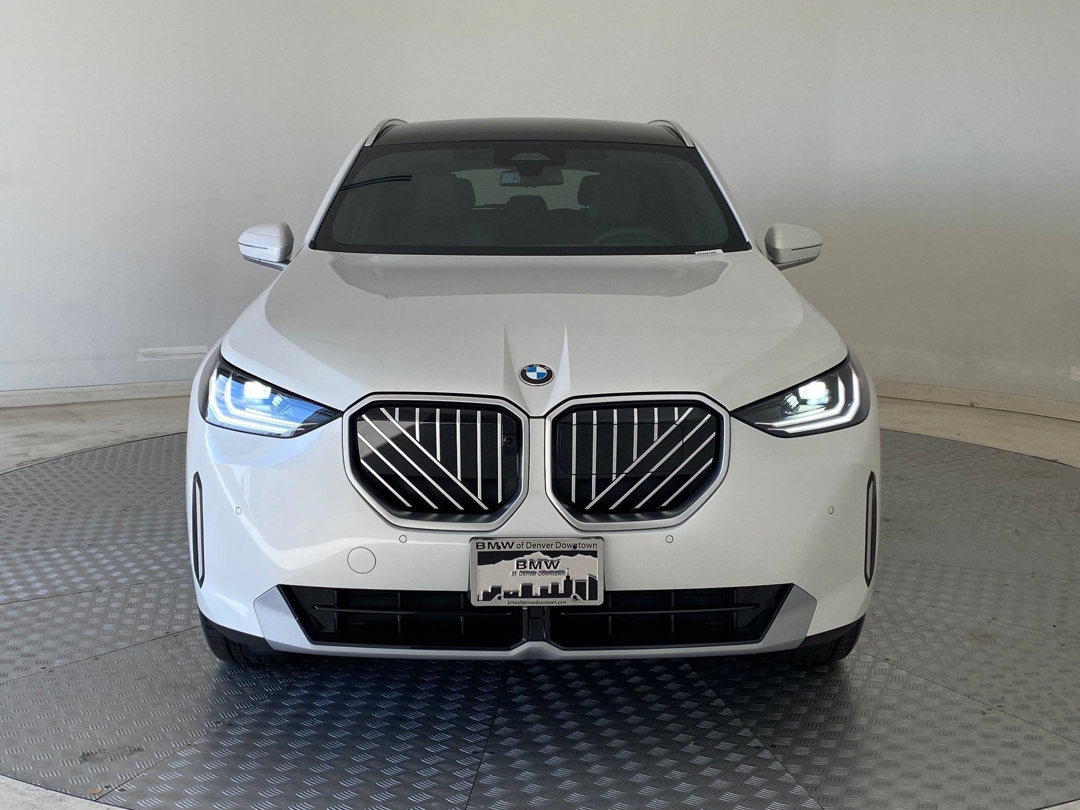 Used 2026 BMW X3 xDrive30i w/ Premium Package AWD/4WD image 5