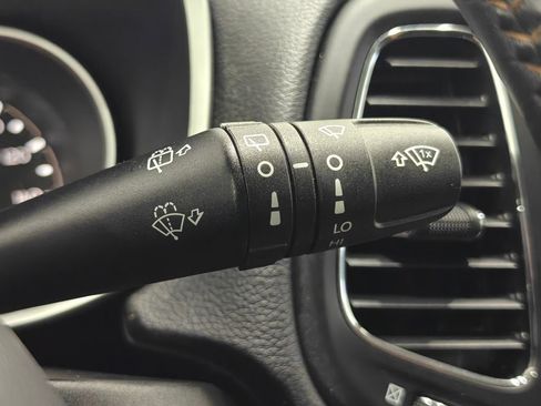 Used 2019 Jeep Compass Latitude AWD/4WD image 41
