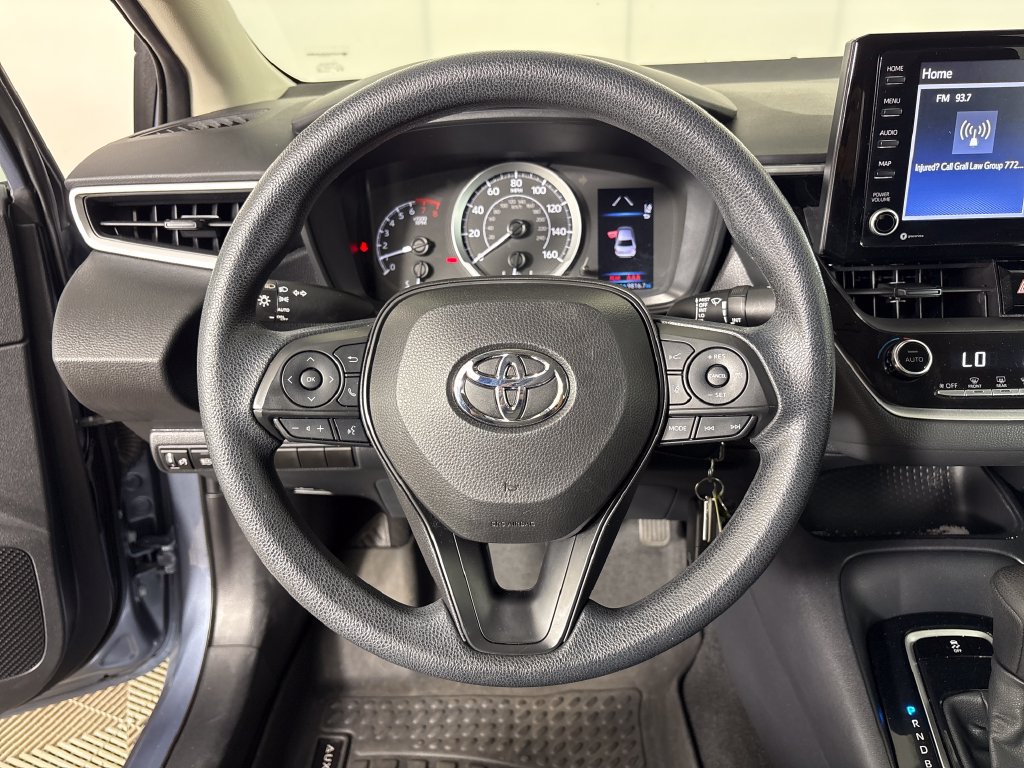 Used 2022 Toyota Corolla LE FWD image 17