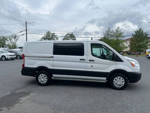 Used 2019 Ford Transit 250 130 Low Roof w/ Exterior Upgrade Package RWD image 30