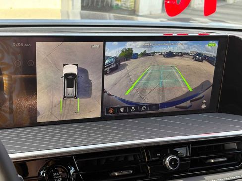 New 2025 INFINITI QX80 Autograph image 19