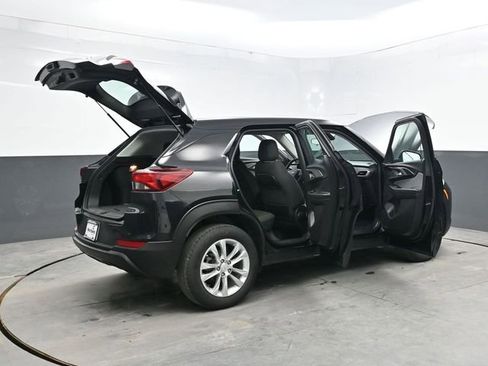 Used 2023 Chevrolet TrailBlazer LS FWD image 52