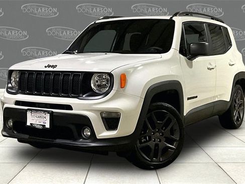 Used 2021 Jeep Renegade Latitude image 3