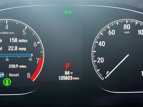 Used 2018 Honda Accord Touring image 18
