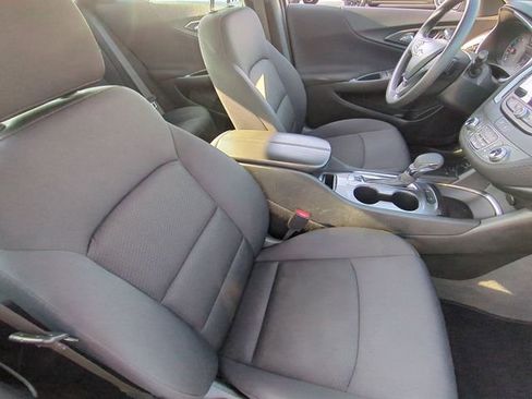 Used 2024 Chevrolet Malibu LT FWD image 34
