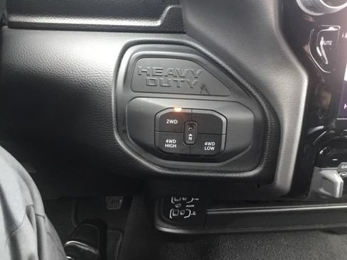 Used 2026 RAM 2500 Big Horn AWD/4WD image 27