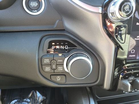 New 2026 RAM 1500 Big Horn AWD/4WD image 13