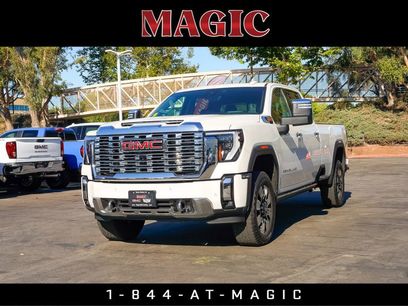 Used 2025 GMC Sierra 3500 Denali w/ Denali Reserve Package
