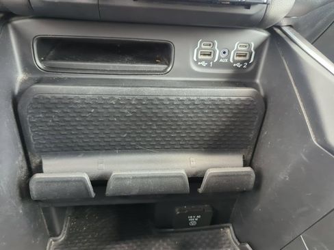 Used 2022 RAM 1500 Big Horn AWD/4WD image 21