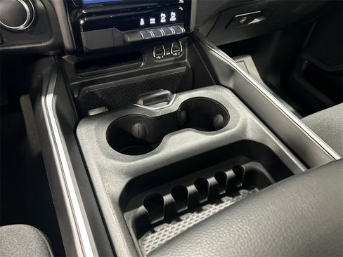 Used 2024 RAM 1500 Big Horn image 25