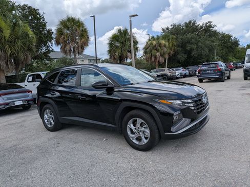 Used 2023 Hyundai Tucson SEL FWD image 1