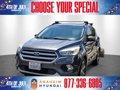 Used 2017 Ford Escape SE w/ SE Leather Comfort Package