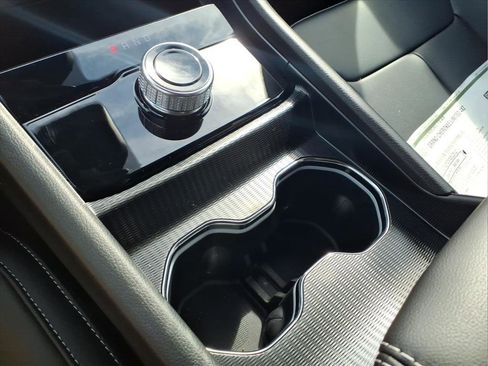 New 2026 Jeep Grand Cherokee Limited RWD image 11