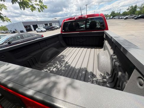 Used 2016 Chevrolet Colorado Z71 AWD/4WD image 7
