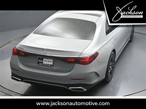 Used 2025 Mercedes-Benz E 350 Sedan image 48