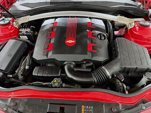 Used 2014 Chevrolet Camaro LT w/ Black Rally Stripe Package RWD image 27