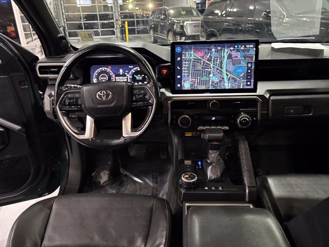 Used 2025 Toyota 4Runner TRD Off-Road Premium w/ Tow Technology Package AWD/4WD image 31