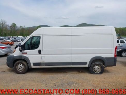 Used 2018 RAM ProMaster 2500 image 9