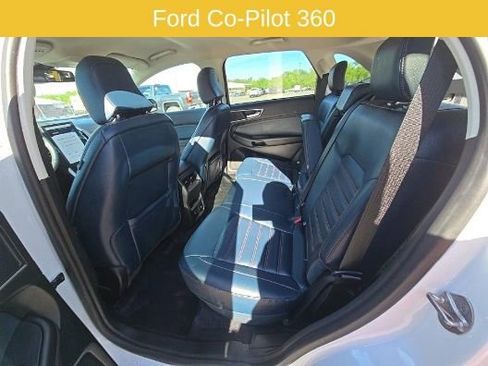 Used 2024 Ford Edge SEL w/ Sport Appearance Package AWD/4WD image 9