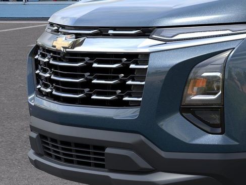 New 2026 Chevrolet Equinox LT AWD/4WD image 13