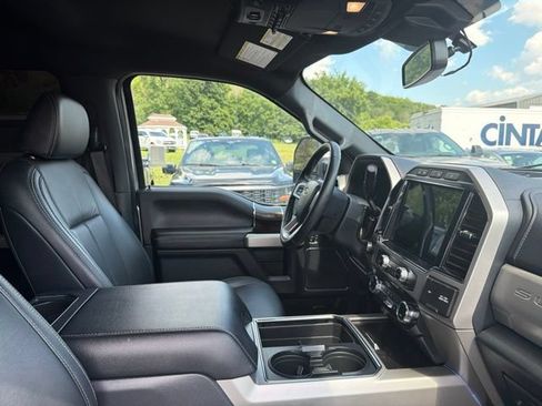 Used 2022 Ford F350 Lariat w/ Lariat Ultimate Package AWD/4WD image 32
