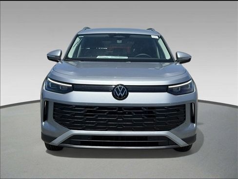 New 2025 Volkswagen Tiguan S image 2
