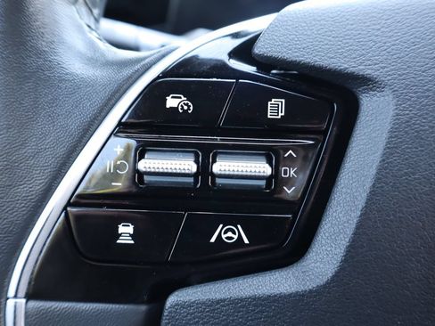 Used 2023 Kia Niro EX Touring FWD image 30