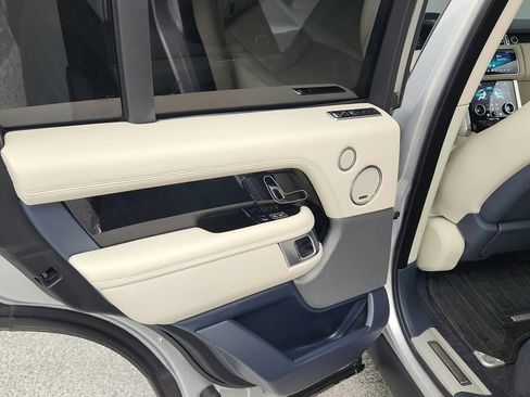 Used 2019 Land Rover Range Rover Supercharged AWD/4WD image 39