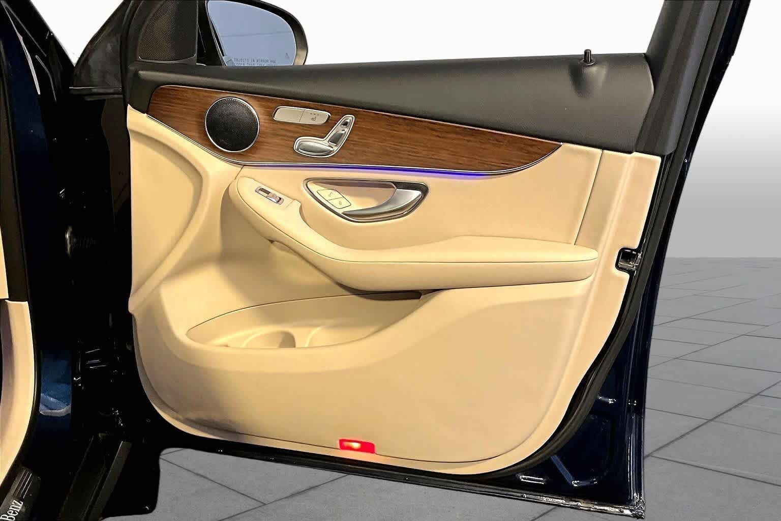 Certified 2022 Mercedes-Benz GLC 300 4MATIC image 23