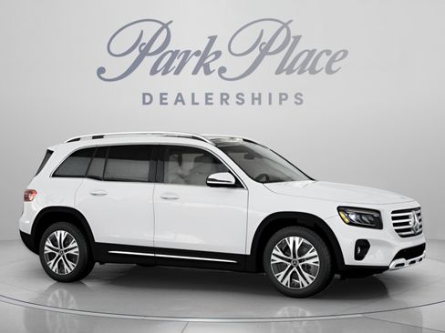 Used 2026 Mercedes-Benz GLB 250 image 30