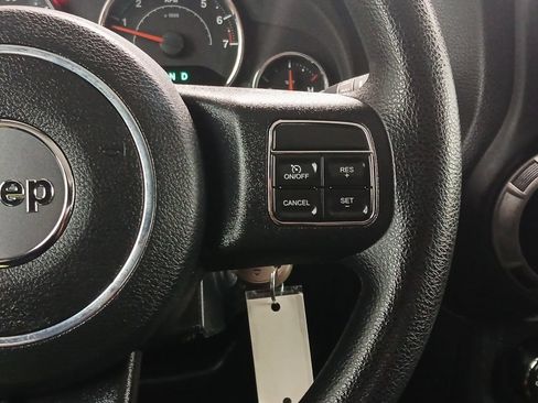 Used 2017 Jeep Wrangler Sport AWD/4WD image 23