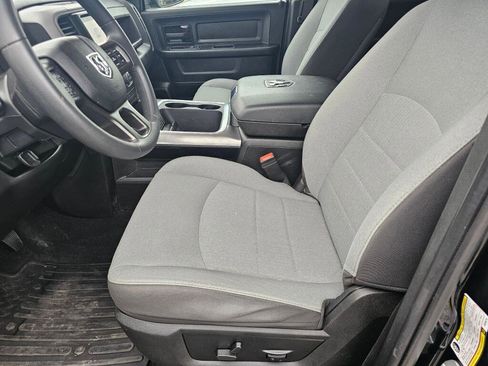 Used 2022 RAM 1500 Express w/ Wheel & Sound Group AWD/4WD image 20