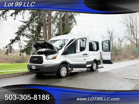 Used 2018 Ford Transit 150 XL image 37