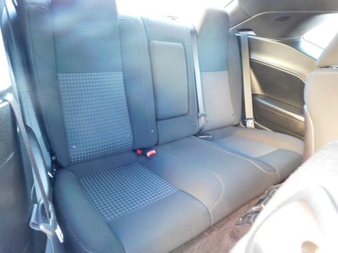 Used 2018 Dodge Challenger R/T image 17