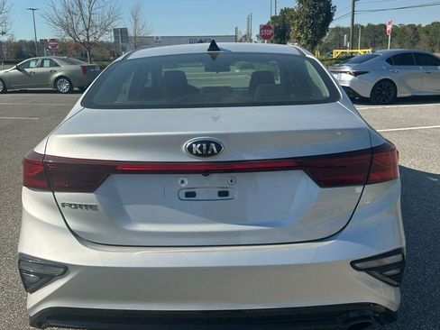 Used 2019 Kia Forte LXS image 4