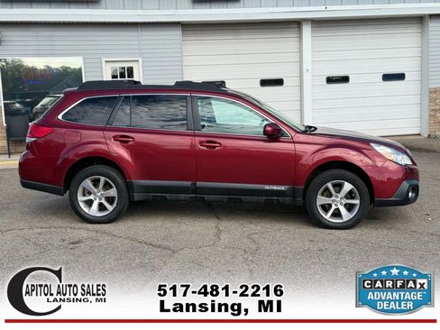 Used 2014 Subaru Outback 2.5i Limited w/ Moonroof Package image 9