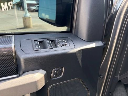 Used 2019 Ford F150 Raptor w/ Equipment Group 802A Luxury AWD/4WD image 18