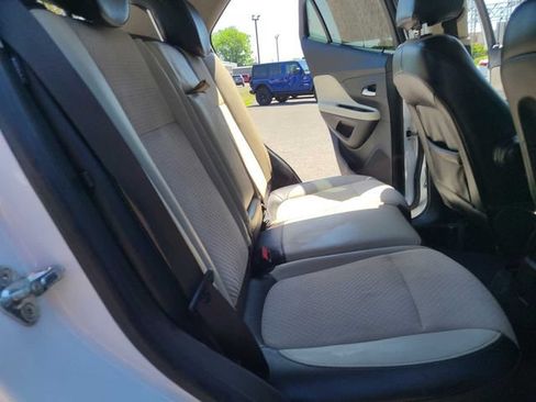 Used 2019 Buick Encore Preferred AWD/4WD image 20