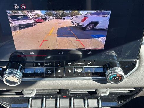 New 2026 GMC Canyon Elevation w/ Convenience Package image 32