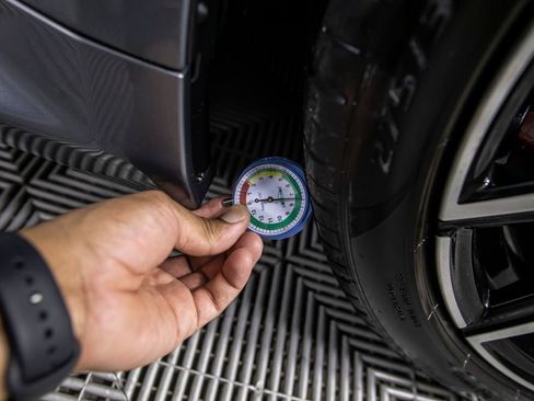 Used 2025 BMW M2 w/ Lighting Package image 43