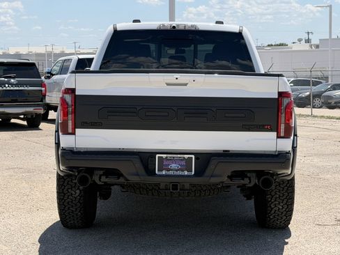 Certified 2025 Ford F150 Raptor w/ Equipment Group 803A Raptor R AWD/4WD image 5