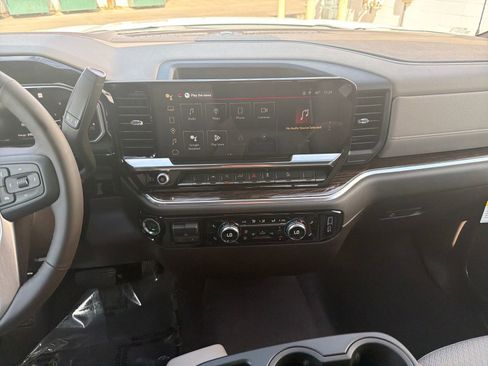 New 2026 GMC Sierra 1500 SLE w/ X31 Off-Road Package image 23