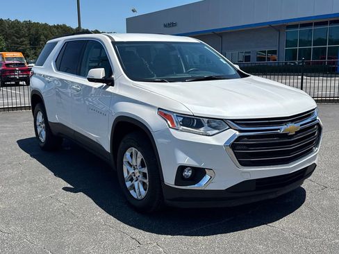 Used 2020 Chevrolet Traverse LT FWD image 4