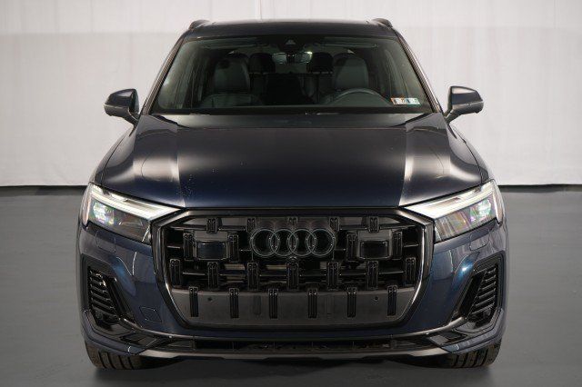 Used 2025 Audi Q7 2.0T Premium Plus w/ Premium Plus Package AWD/4WD image 4