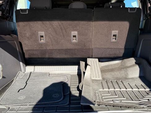 Used 2023 Ford Bronco Wildtrak AWD/4WD image 5