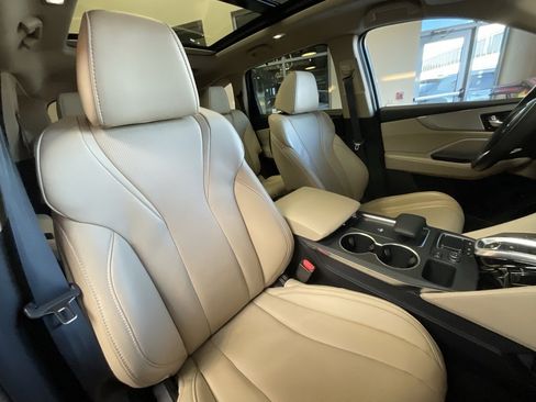 Certified 2023 Acura MDX FWD w/ Technology Package image 22